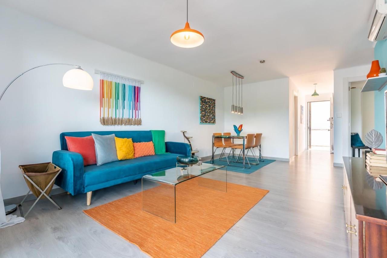 Beach Front Retro Hideaway In Salou Bagian luar foto